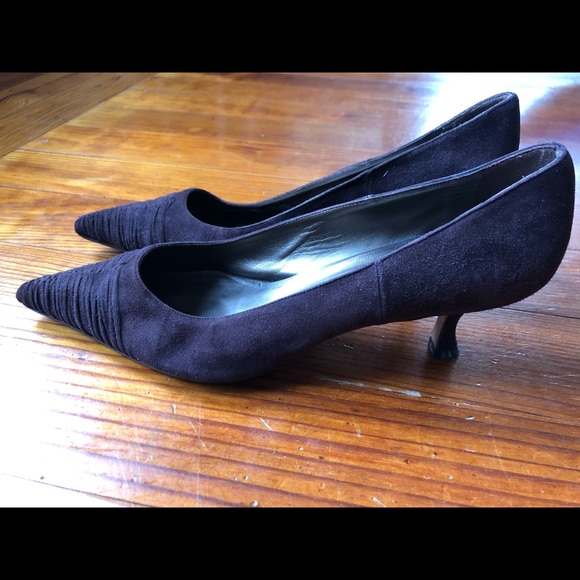 Manolo Blahnik Shoes - Manolo Blahnik kitten heels brown suede Italy 10